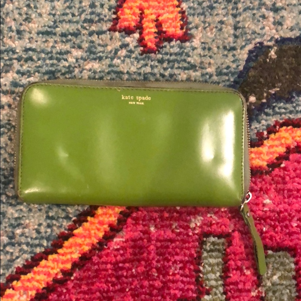Green Kate spade wallet